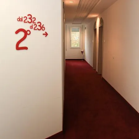 Park Italia Hotel 3*