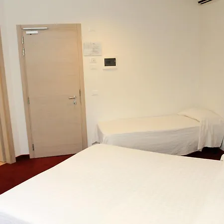 Park Italia Hotel 3*